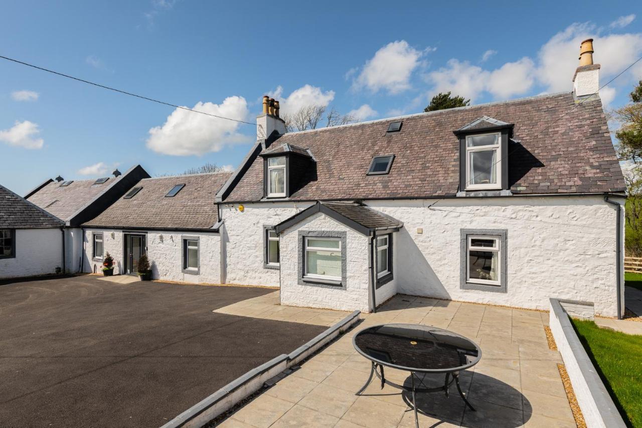 Nether Newton - Sleeps 10, Hottub, Sauna, Private Garden Newmilns Buitenkant foto