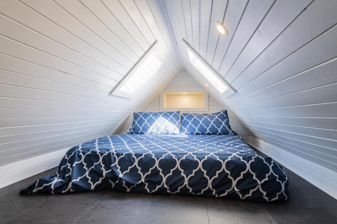 Nether Newton - Sleeps 10, Hottub, Sauna, Private Garden Newmilns Buitenkant foto